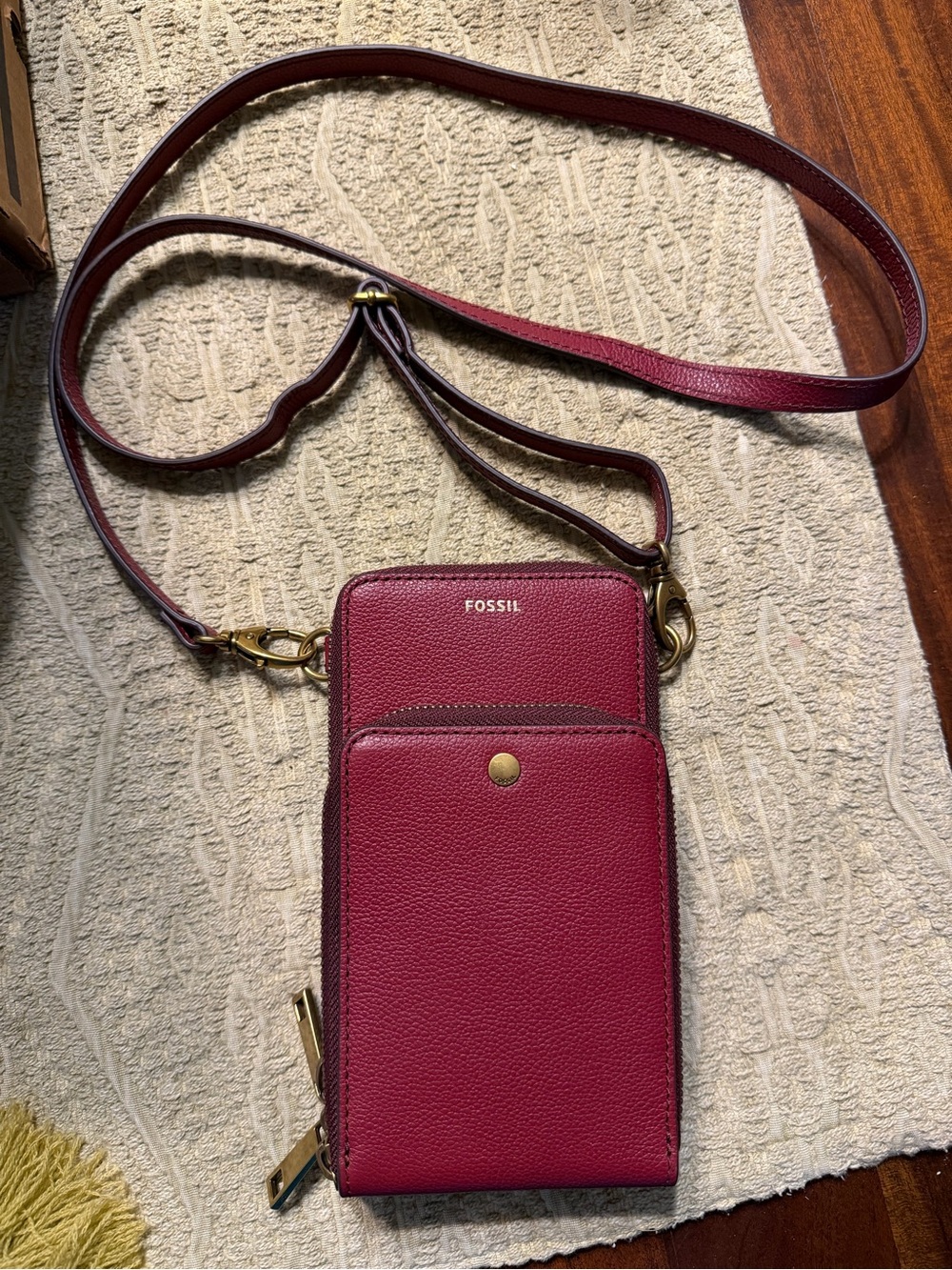 Fossil Sofia Phone Case Wallet Leather Crossbody-Red